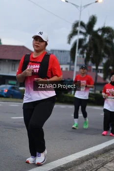 Runner Photo 1795394