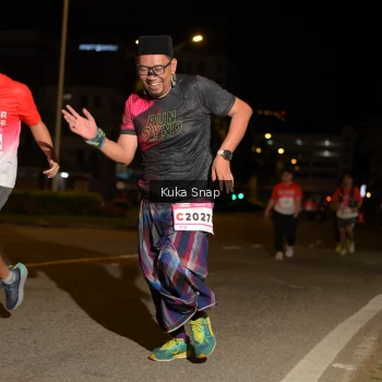 Runner Photo 1795429