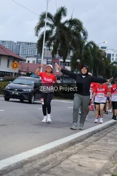 Runner Photo 1795496