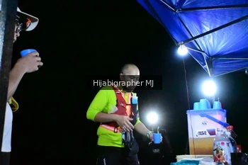 Runner Photo 1795575