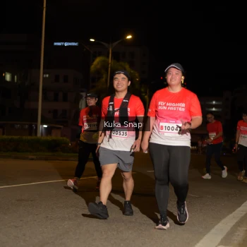 Runner Photo 1795626
