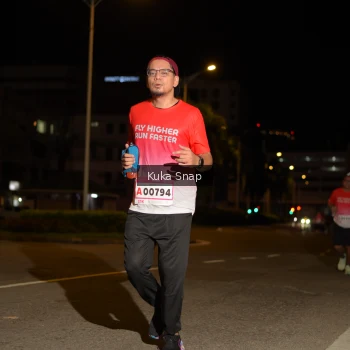Runner Photo 1795802