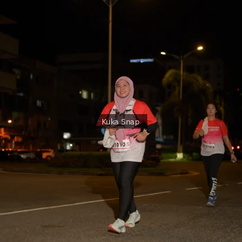 Runner Photo 1795879