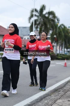 Runner Photo 1795903