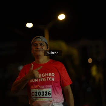 Runner Photo 1796013