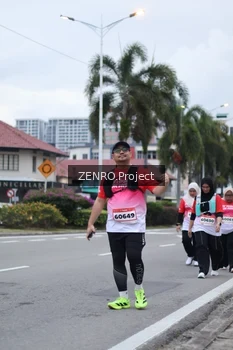 Runner Photo 1796073