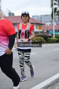Runner Photo 1796108