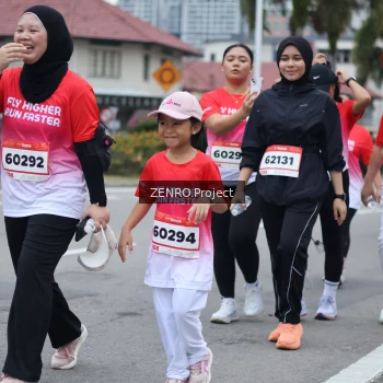 Runner Photo 1796184
