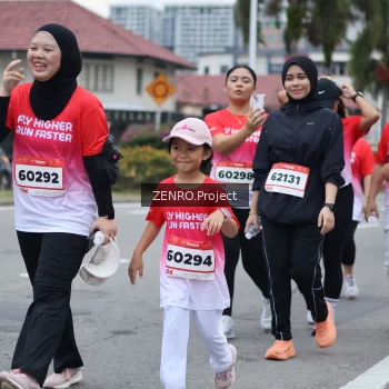 Runner Photo 1796185