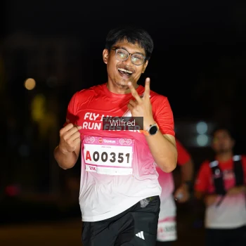 Runner Photo 1796262