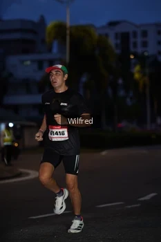 Runner Photo 1796778