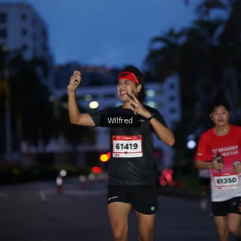 Runner Photo 1796859
