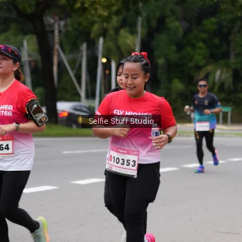 Runner Photo 1797115