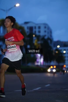 Runner Photo 1797174