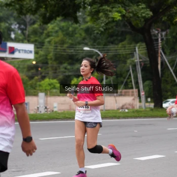 Runner Photo 1797310