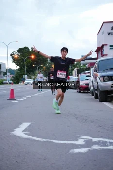 Runner Photo 1797565