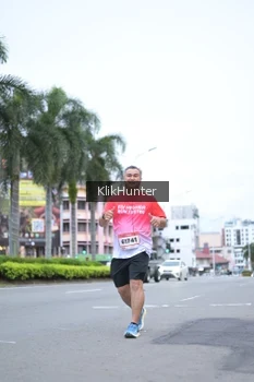 Runner Photo 1797650
