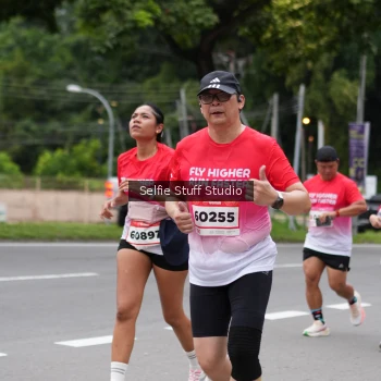 Runner Photo 1798099