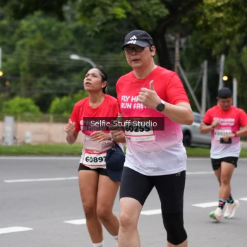 Runner Photo 1798137