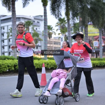 Runner Photo 1798149