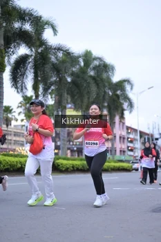Runner Photo 1798279