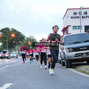 Runner Photo 1798353