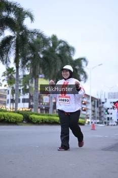 Runner Photo 1798415
