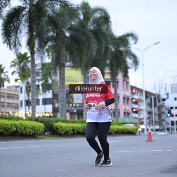 Runner Photo 1798567