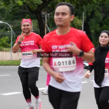 Runner Photo 1798846