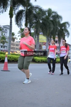 Runner Photo 1798848