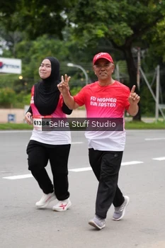 Runner Photo 1799260