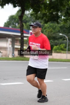 Runner Photo 1799383