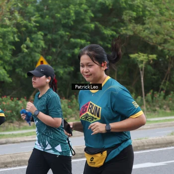 Runner Photo 1799398