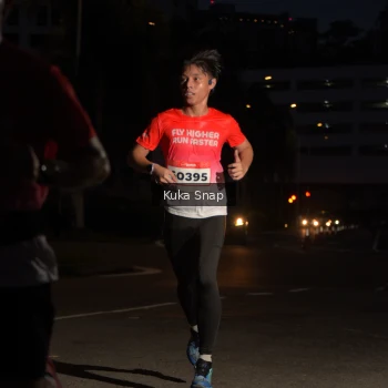 Runner Photo 1799436