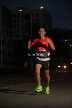 Runner Photo 1799727
