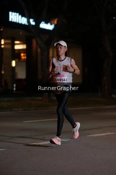 Runner Photo 1799768