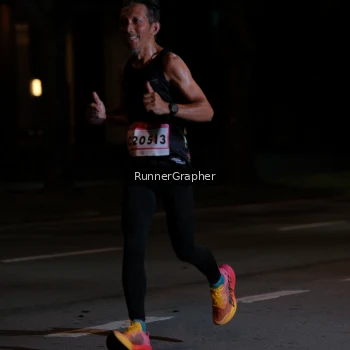 Runner Photo 1799799