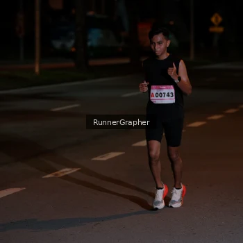 Runner Photo 1799849