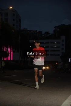 Runner Photo 1799882