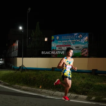 Runner Photo 1800259