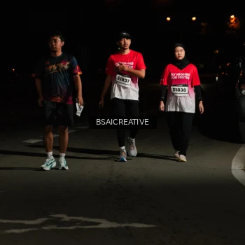 Runner Photo 1800418