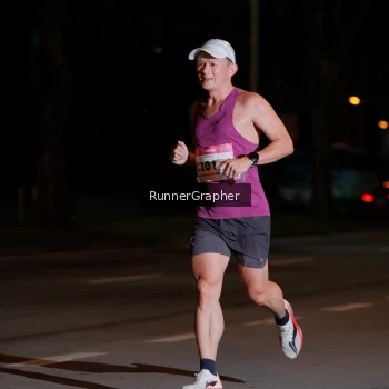 Runner Photo 1800435