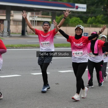 Runner Photo 1800490