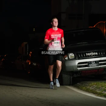 Runner Photo 1800837