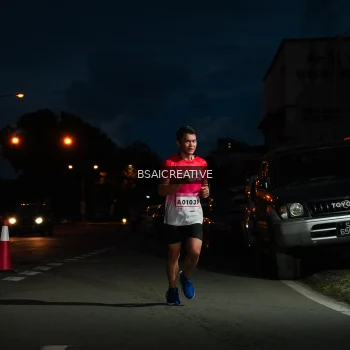 Runner Photo 1800867