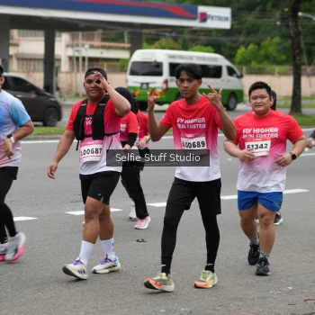 Runner Photo 1801252
