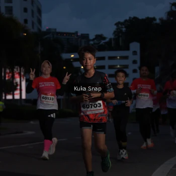 Runner Photo 1801285
