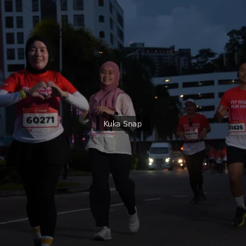 Runner Photo 1801796