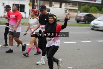 Runner Photo 1801875