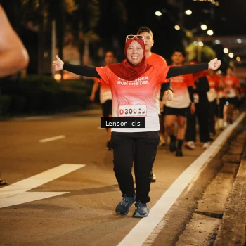 Runner Photo 1802029